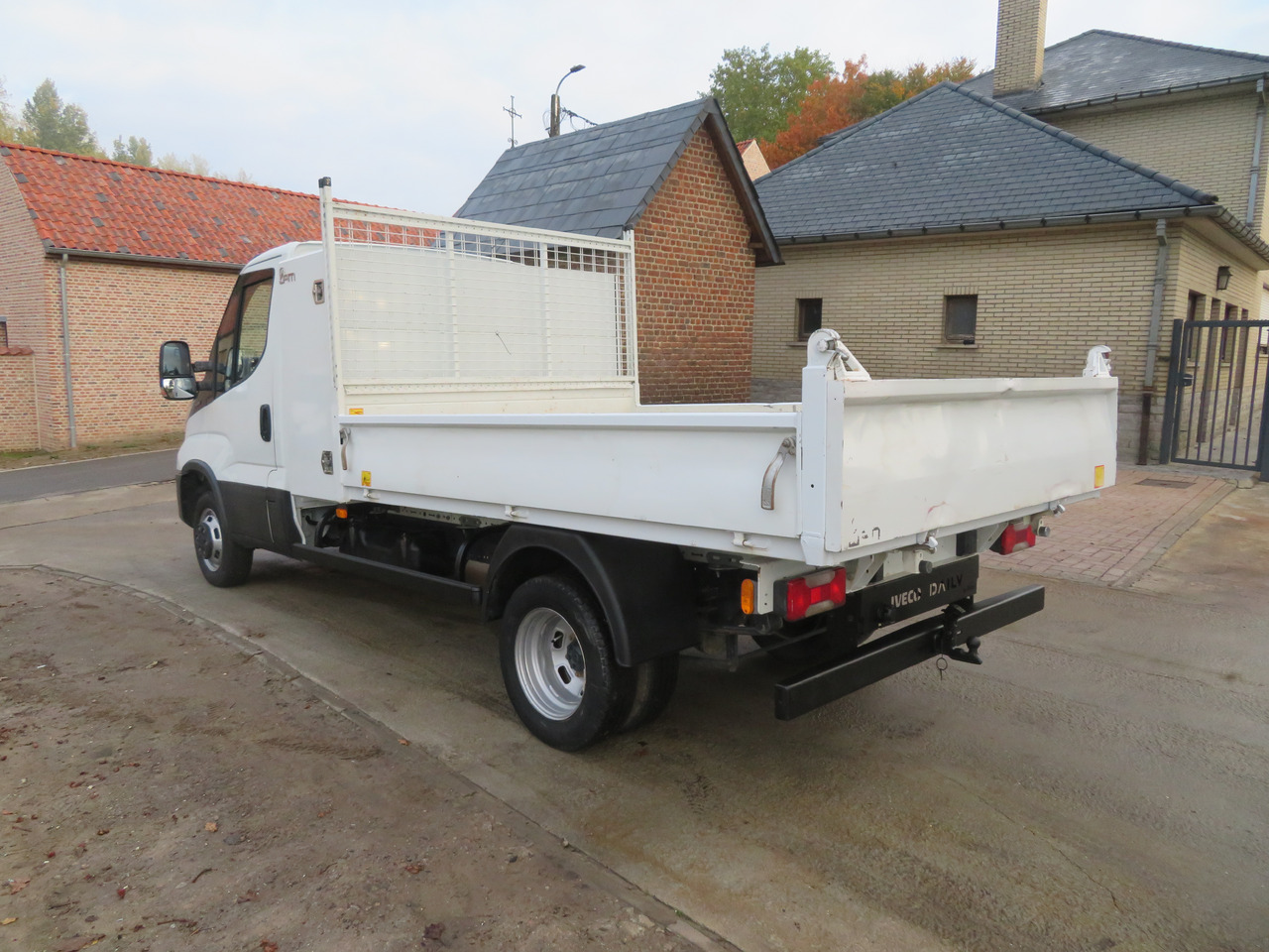 Iveco Daily 35C16 3.0 - L2 - Kipper - Tipper van: picture 5 Iveco Daily 35C16 3.0 - L2 - Kipper - Tipper van: picture 5