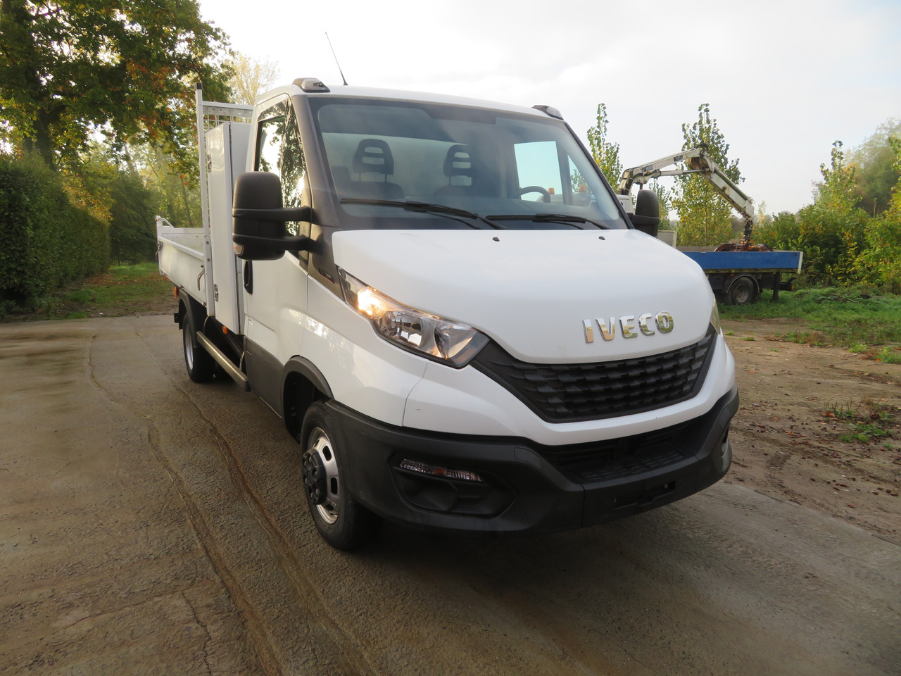 Iveco Daily 35C16 3.0 - L2 - Kipper - Tipper van: picture 1 Iveco Daily 35C16 3.0 - L2 - Kipper - Tipper van: picture 1