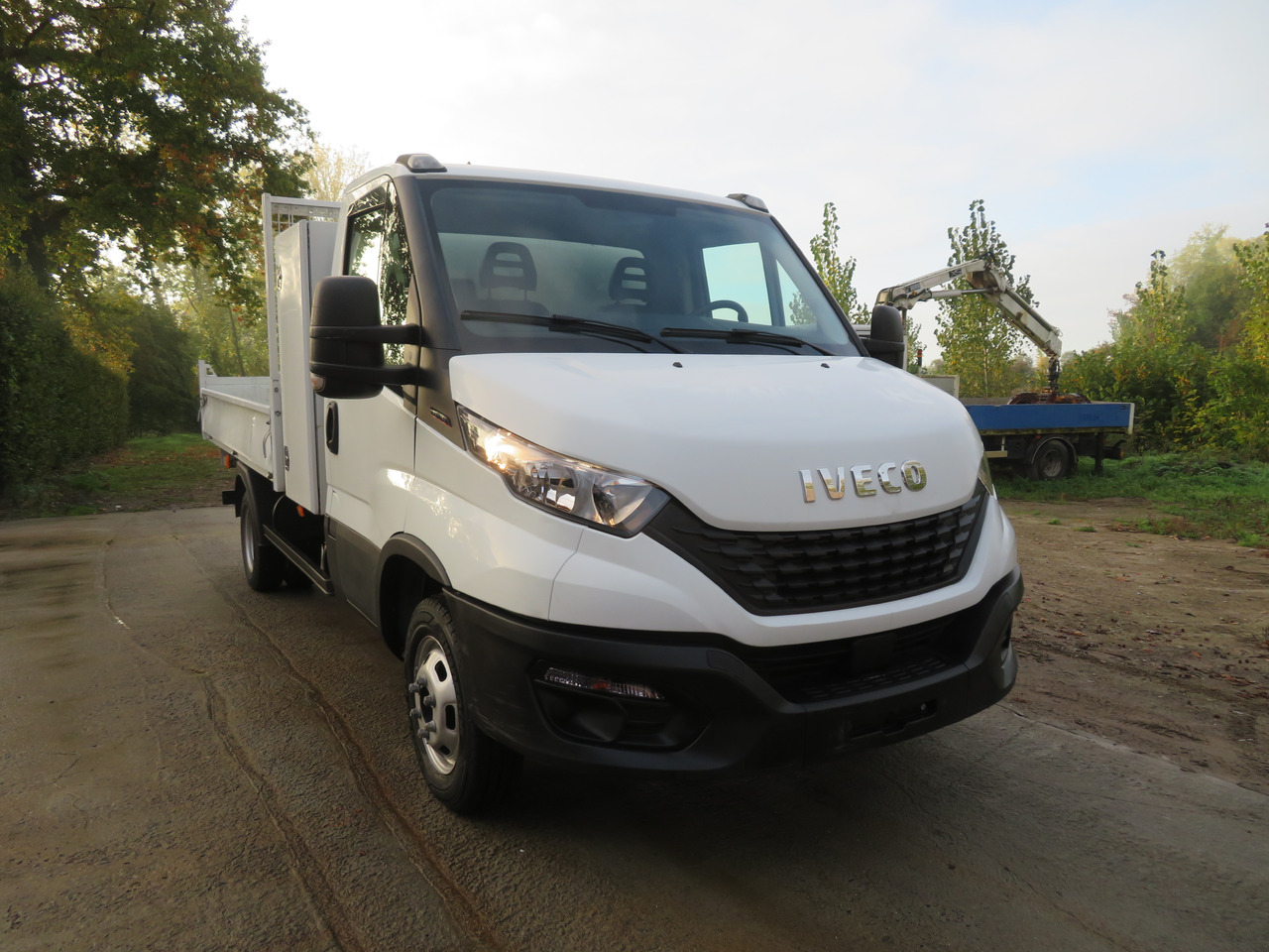 Iveco Daily 35C16 3.0 - L3 - Kipper - Tipper van: picture 1 Iveco Daily 35C16 3.0 - L3 - Kipper - Tipper van: picture 1