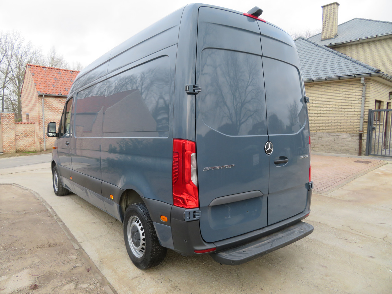 Mercedes-Benz Sprinter 317cdi - 9GTronic - A2H2 - Panel van: picture 5 Mercedes-Benz Sprinter 317cdi - 9GTronic - A2H2 - Panel van: picture 5