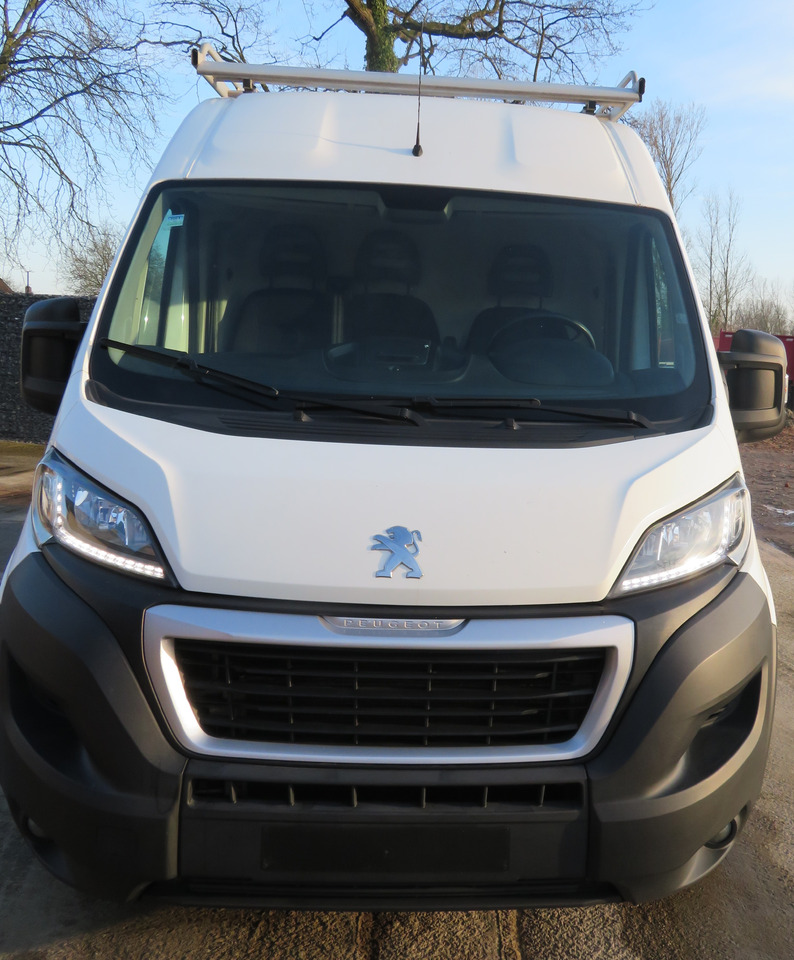 Peugeot Boxer 2.0 Blue HDI - Panel van: picture 2 Peugeot Boxer 2.0 Blue HDI - Panel van: picture 2