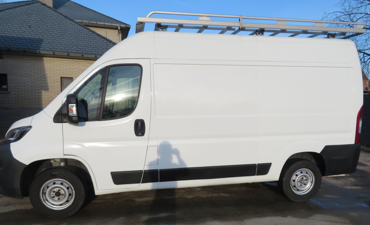 Peugeot Boxer 2.0 Blue HDI - Panel van: picture 4 Peugeot Boxer 2.0 Blue HDI - Panel van: picture 4