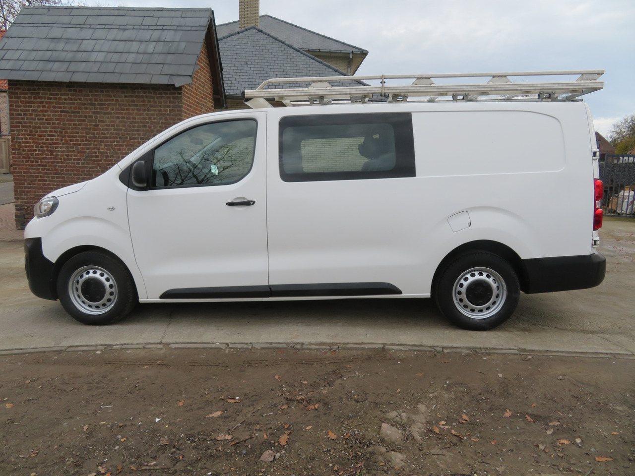 Peugeot Expert 2.0 BlueHDi - L3 - dubbel cabine - Panel van, Combi van: picture 4 Peugeot Expert 2.0 BlueHDi - L3 - dubbel cabine - Panel van, Combi van: picture 4