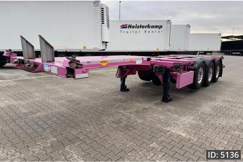 Broshuis 3UCC-39/45 Multi / 2x Extandable / 2x Lift Axle - Container transporter/ Swap body semi-trailer: picture 1 Broshuis 3UCC-39/45 Multi / 2x Extandable / 2x Lift Axle - Container transporter/ Swap body semi-trailer: picture 1