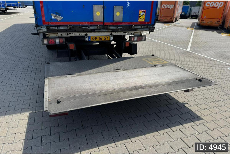 Krone SD / Sideboards / Drum brakes / DHOLLANDIA 2000KG - Curtainsider semi-trailer: picture 4 Krone SD / Sideboards / Drum brakes / DHOLLANDIA 2000KG - Curtainsider semi-trailer: picture 4