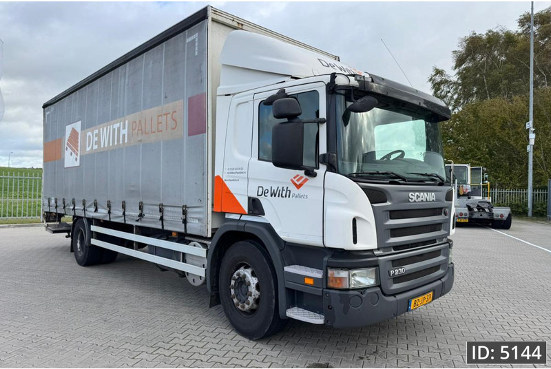 Scania P230 Day Cab, Euro 5, / Manual / 750x248x260 / DHOLLANDIA - Curtainsider truck: picture 4 Scania P230 Day Cab, Euro 5, / Manual / 750x248x260 / DHOLLANDIA - Curtainsider truck: picture 4