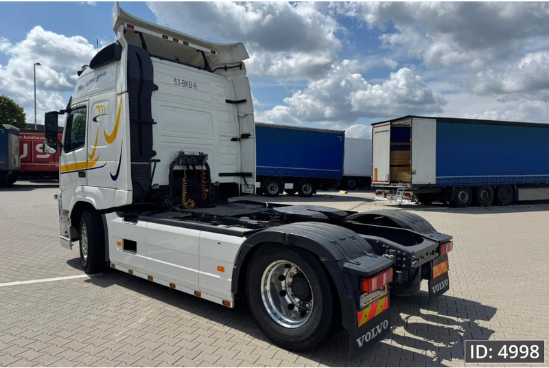 Volvo FM 370 Globetrotter, Euro 6, / Low KM / NL Truck - Tractor unit: picture 2 Volvo FM 370 Globetrotter, Euro 6, / Low KM / NL Truck - Tractor unit: picture 2