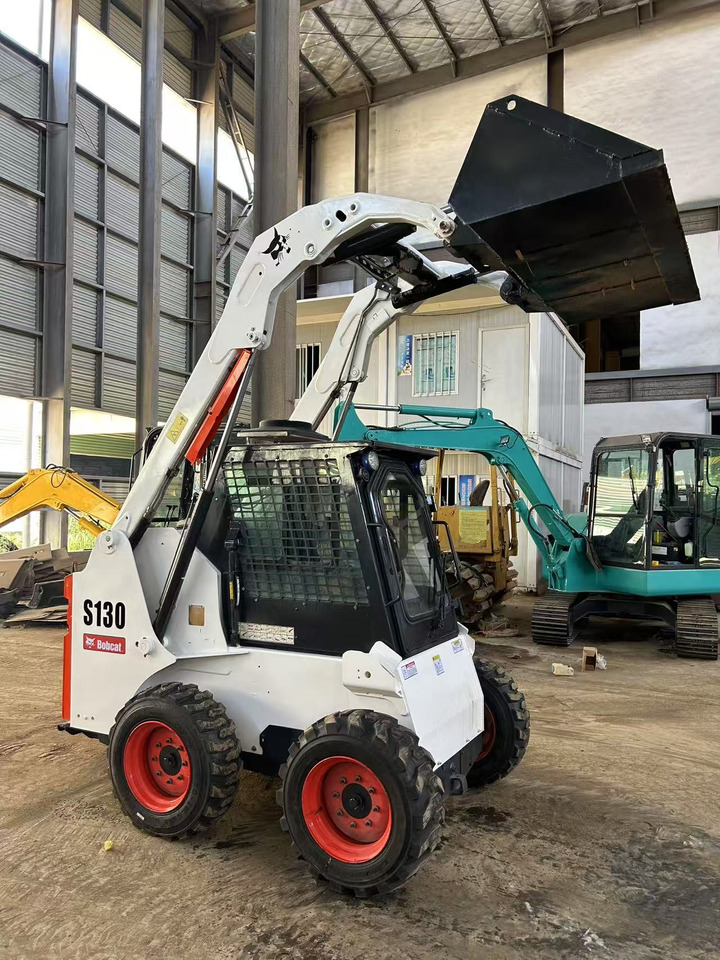 BOBCAT S130 Skid Steer Loader Click for Discount - Skid steer loader: picture 4 BOBCAT S130 Skid Steer Loader Click for Discount - Skid steer loader: picture 4
