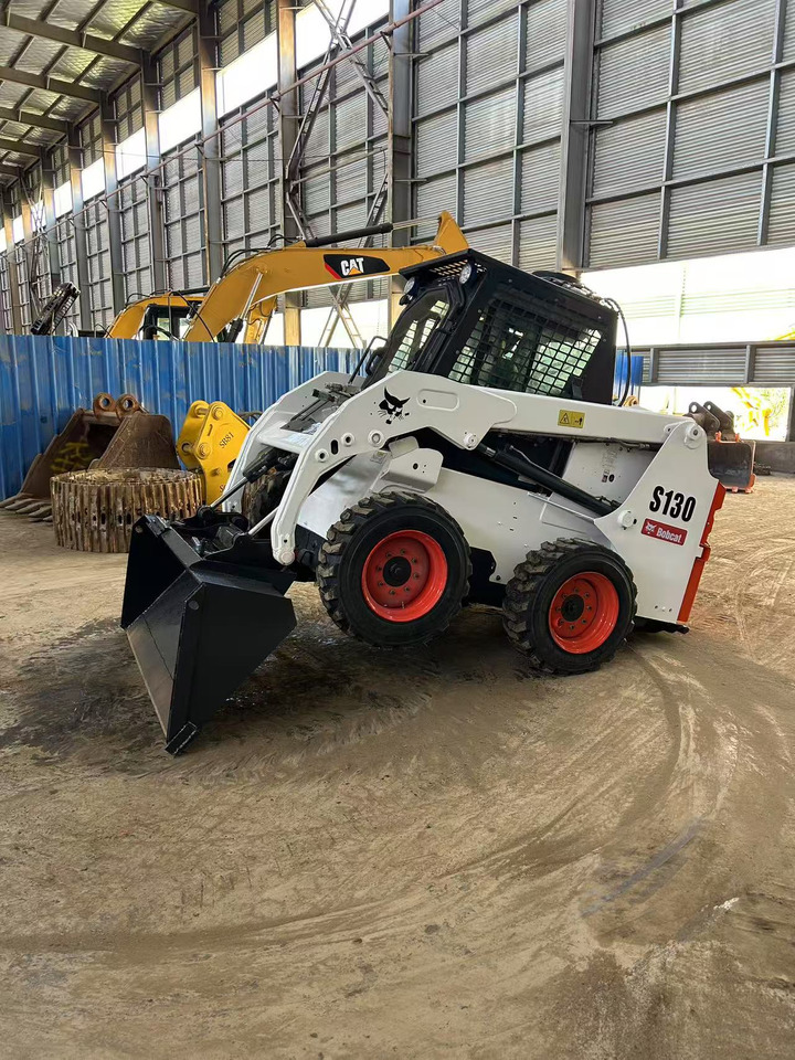 BOBCAT S130 Skid Steer Loader Click for Discount - Skid steer loader: picture 3 BOBCAT S130 Skid Steer Loader Click for Discount - Skid steer loader: picture 3