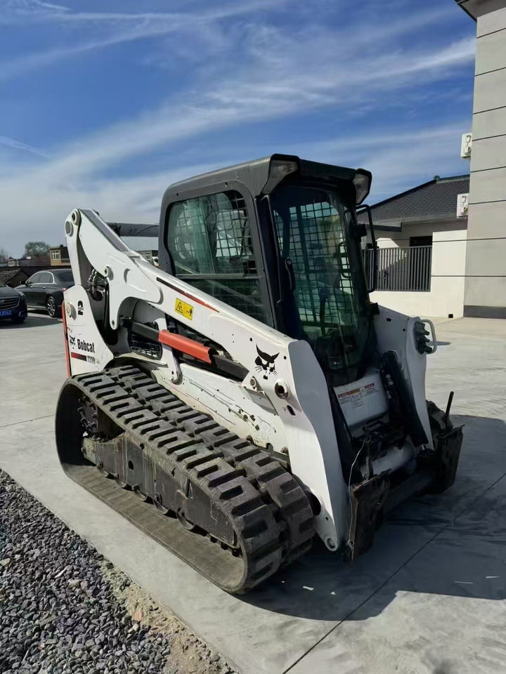 BOBCAT Skid Steer Loader T770 Good Condition - Compact track loader: picture 4 BOBCAT Skid Steer Loader T770 Good Condition - Compact track loader: picture 4