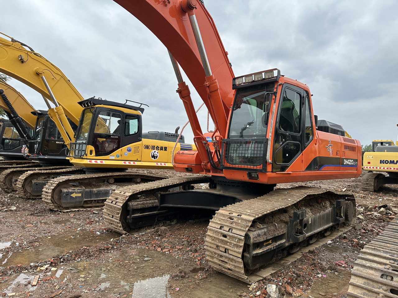 DOOSAN DH420LC-7 Crawler Excavator - Crawler excavator: picture 4 DOOSAN DH420LC-7 Crawler Excavator - Crawler excavator: picture 4
