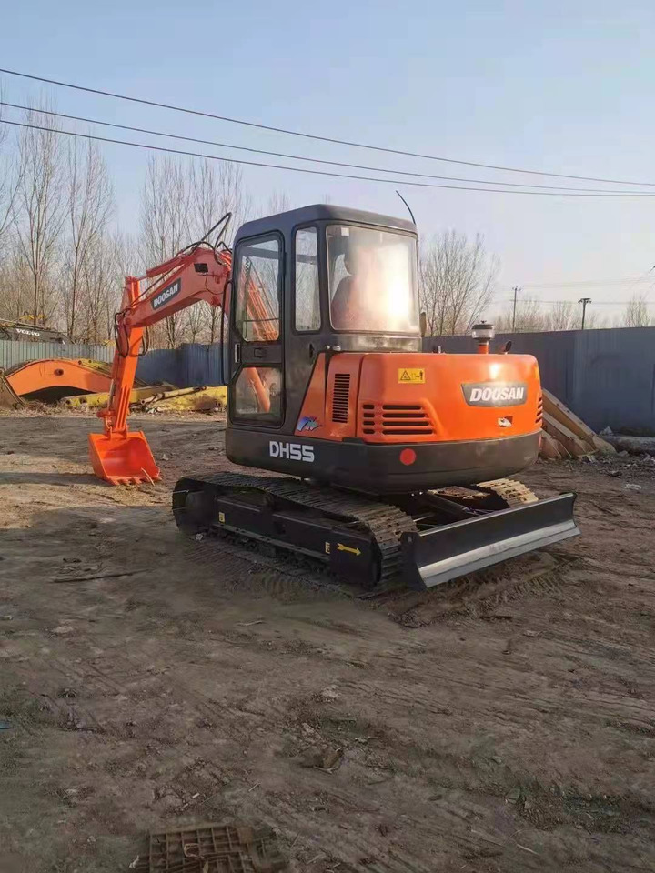 DOOSAN DH55 - Crawler excavator: picture 5 DOOSAN DH55 - Crawler excavator: picture 5