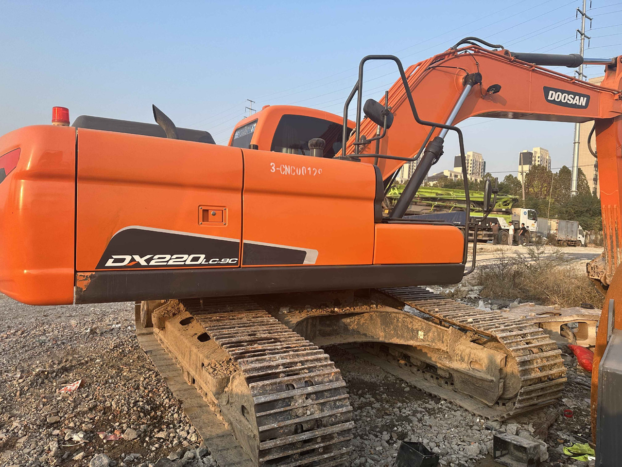 Doosan Mini Excavator DX220 - Mini excavator: picture 4 Doosan Mini Excavator DX220 - Mini excavator: picture 4