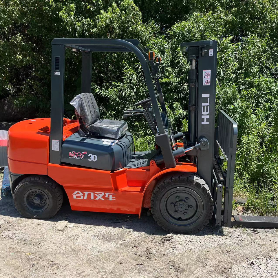 HELI Forklift 3 ton Click Here for Discount - Diesel forklift: picture 4 HELI Forklift 3 ton Click Here for Discount - Diesel forklift: picture 4