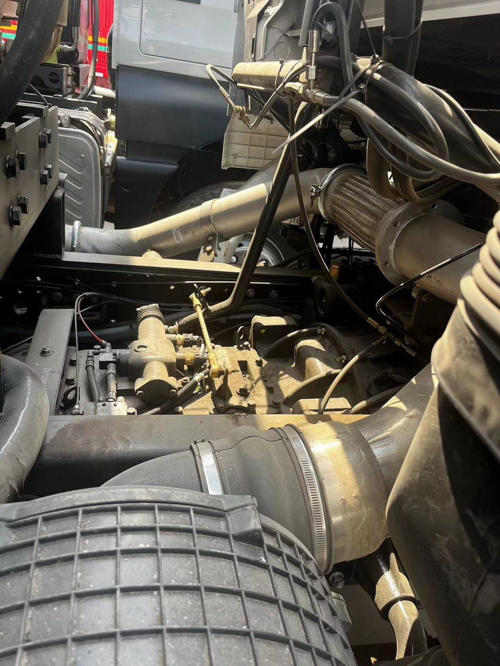 SHACMAN X3000 Dump Truck Click for Discount - Tipper: picture 5 SHACMAN X3000 Dump Truck Click for Discount - Tipper: picture 5