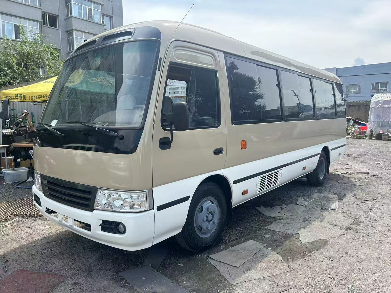 TOYOTA 1HZ CLICK HERE FOR DISCOUNT - City bus: picture 1 TOYOTA 1HZ CLICK HERE FOR DISCOUNT - City bus: picture 1