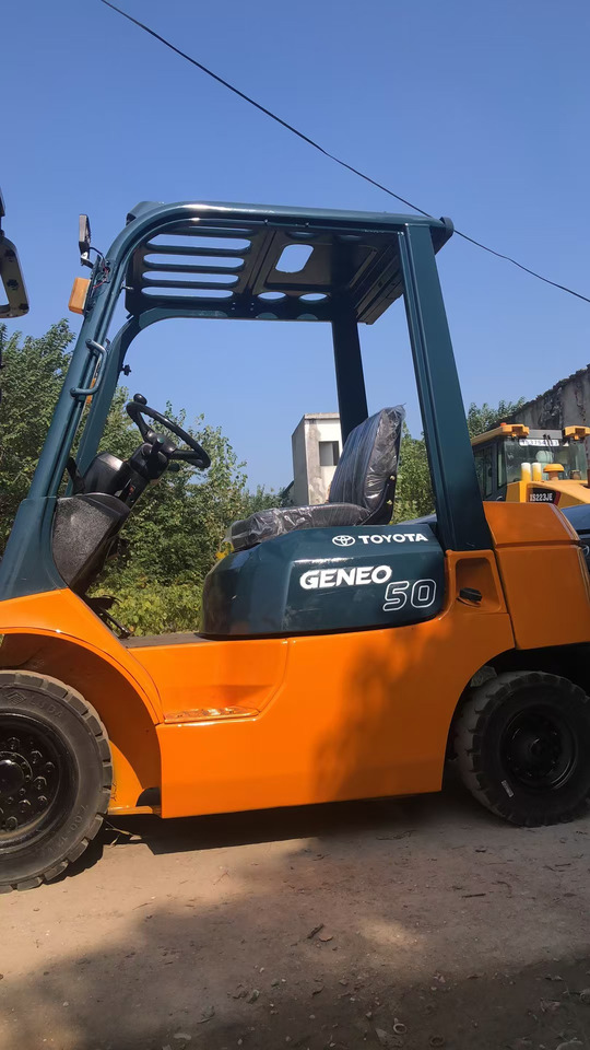 TOYOTA FD50 CLICK HERE FOR DISCOUNT - Diesel forklift: picture 5 TOYOTA FD50 CLICK HERE FOR DISCOUNT - Diesel forklift: picture 5