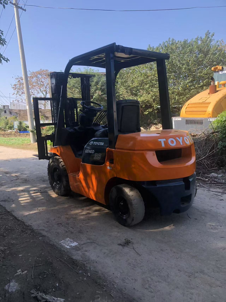 TOYOTA GENEO 35 CLICK HERE FOR DISCOUNT - Diesel forklift: picture 3 TOYOTA GENEO 35 CLICK HERE FOR DISCOUNT - Diesel forklift: picture 3