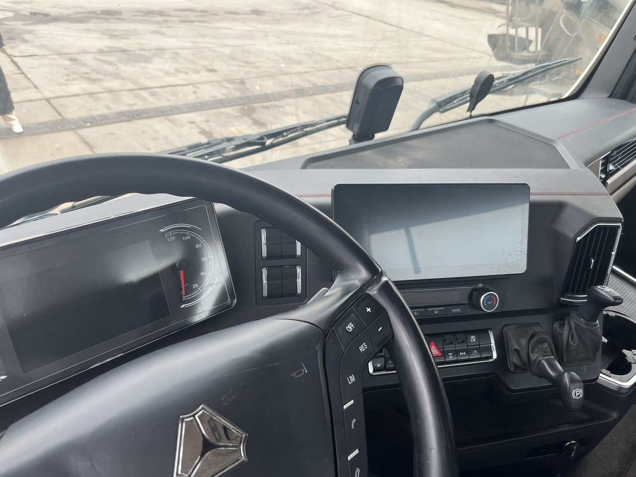 SHACMAN G7X 540HP Truck Unit 4*2 Click Here for Discount - Tractor unit: picture 5 SHACMAN G7X 540HP Truck Unit 4*2 Click Here for Discount - Tractor unit: picture 5