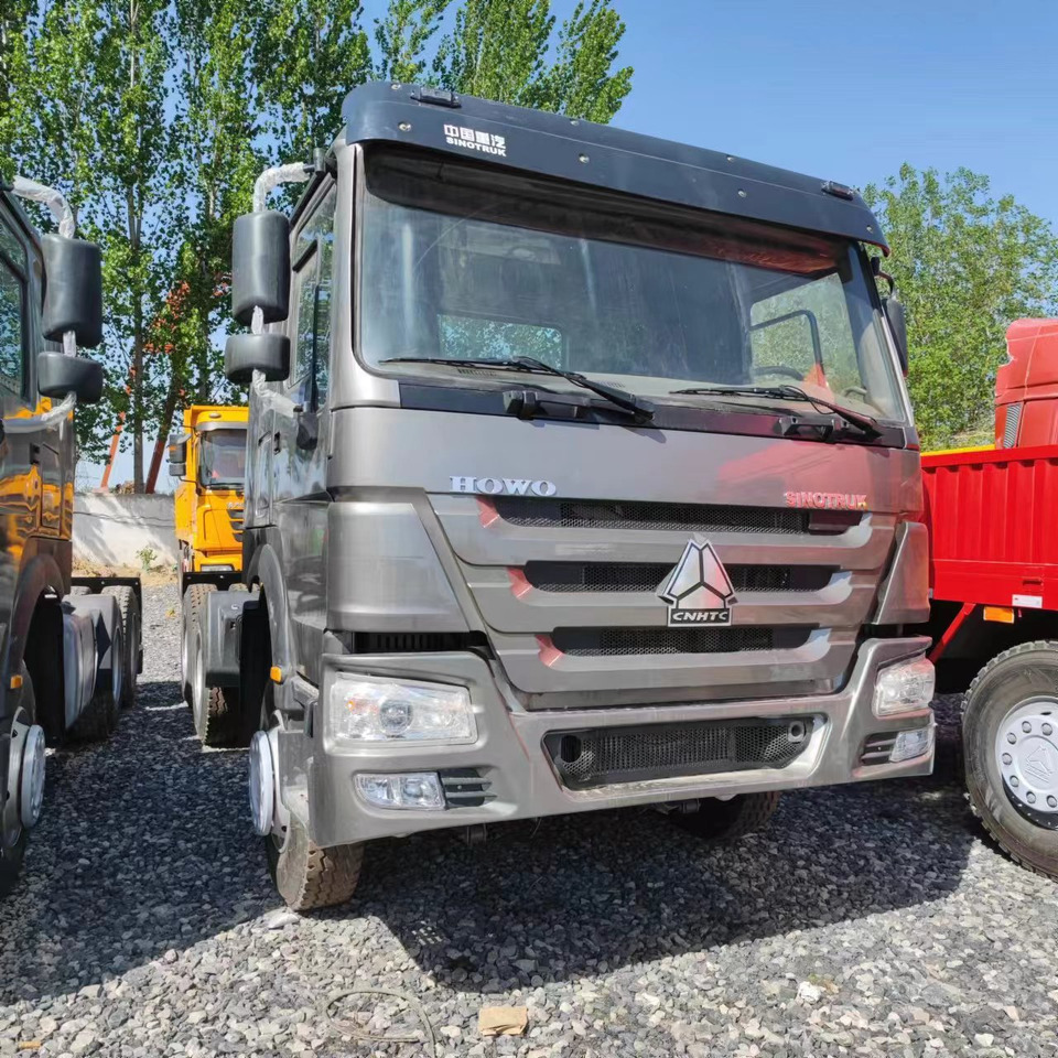 SINOTRUK HOWO 371 CLICK HERE FOR DISCOUNT - Tractor unit: picture 3 SINOTRUK HOWO 371 CLICK HERE FOR DISCOUNT - Tractor unit: picture 3