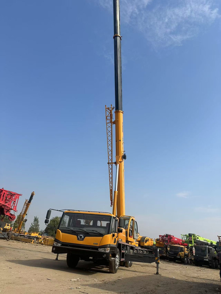 XCMG Crane QY25K5D Good Condition - Crane: picture 4 XCMG Crane QY25K5D Good Condition - Crane: picture 4