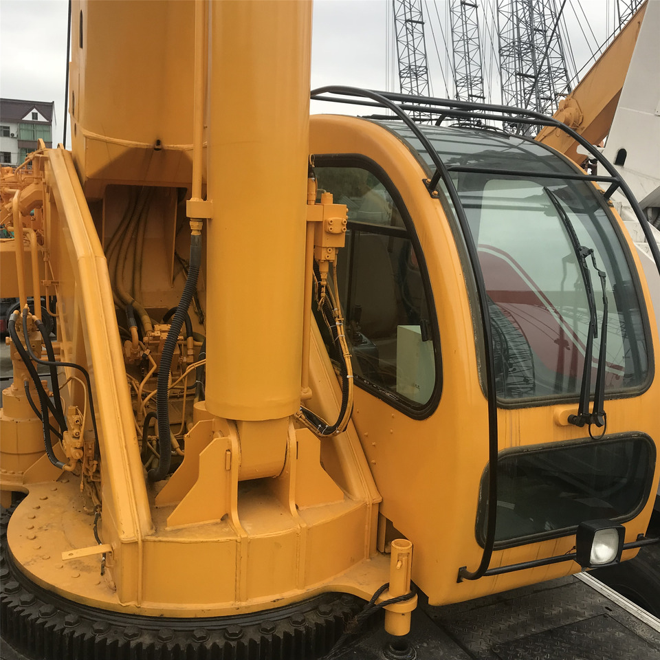 XCMG QY70 Crane - Crane: picture 3 XCMG QY70 Crane - Crane: picture 3