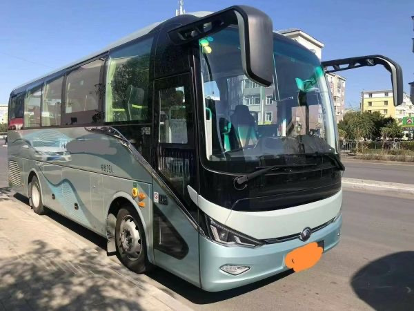 YUTONG 39 Seaters Coach Good condition Low mileage - Coach: picture 1 YUTONG 39 Seaters Coach Good condition Low mileage - Coach: picture 1