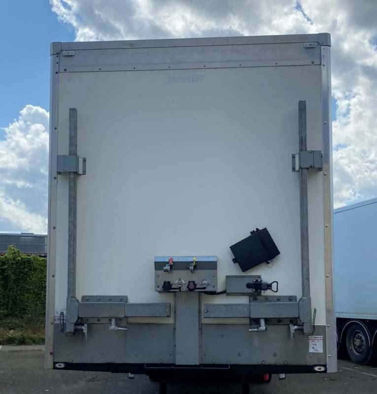 Semi-remorque 1 Essieu DISTRIBOX HAYON 24 PALETTES 2 PORTES AR 2M80 - Closed box semi-trailer: picture 2 Semi-remorque 1 Essieu DISTRIBOX HAYON 24 PALETTES 2 PORTES AR 2M80 - Closed box semi-trailer: picture 2