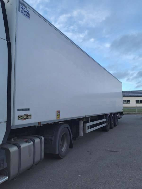 Semi-remorque 3 Essieux 38 TONNES HAYON CAISSE CHEREAU GROUPE THERMOKING SLXI SPECTRUM - Refrigerator semi-trailer: picture 1 Semi-remorque 3 Essieux 38 TONNES HAYON CAISSE CHEREAU GROUPE THERMOKING SLXI SPECTRUM - Refrigerator semi-trailer: picture 1
