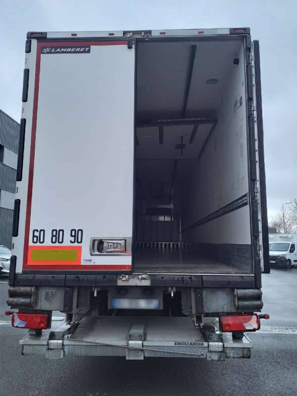 Semi-remorque 3 Essieux FRIGO 38 TONNES HAYON CAISSE LAMBERET GROUPE CARRIER VECTOR 1950 MT - Refrigerator semi-trailer: picture 5 Semi-remorque 3 Essieux FRIGO 38 TONNES HAYON CAISSE LAMBERET GROUPE CARRIER VECTOR 1950 MT - Refrigerator semi-trailer: picture 5