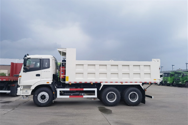 FOTON Foton 6x4 10 Wheeler Tipper truck for Sale in Malawi - Tipper: picture 3 FOTON Foton 6x4 10 Wheeler Tipper truck for Sale in Malawi - Tipper: picture 3