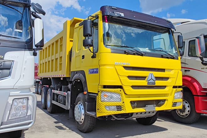 SINOTRUK Howo 400 10 Wheeler Tipper Truck for Sale in Côte d'Ivoire - Tipper: picture 1 SINOTRUK Howo 400 10 Wheeler Tipper Truck for Sale in Côte d'Ivoire - Tipper: picture 1