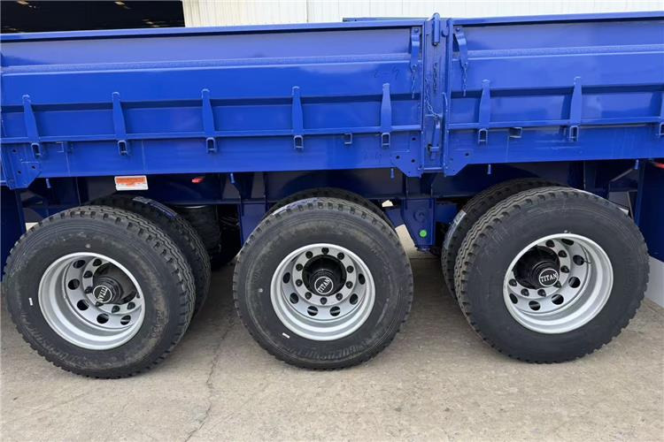 TITAN 3 Axle 50 Ton Side Wall Trailer for Sale In Kenya - Dropside/ Flatbed semi-trailer: picture 4 TITAN 3 Axle 50 Ton Side Wall Trailer for Sale In Kenya - Dropside/ Flatbed semi-trailer: picture 4