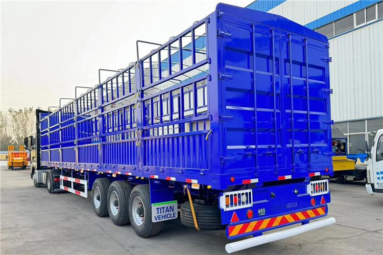TITAN 3 Axle Cargo Fence Trailer with Air Suspension Transport Animal - Livestock semi-trailer: picture 2 TITAN 3 Axle Cargo Fence Trailer with Air Suspension Transport Animal - Livestock semi-trailer: picture 2