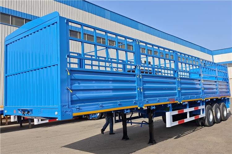 TITAN 3 Axle Livestock Semi Trailer for Sale In Kenya - Livestock semi-trailer: picture 1 TITAN 3 Axle Livestock Semi Trailer for Sale In Kenya - Livestock semi-trailer: picture 1