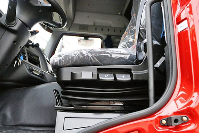 FAW New Faw J6P 390 Trucks for Sale in Nigeria - Tractor unit: picture 3 FAW New Faw J6P 390 Trucks for Sale in Nigeria - Tractor unit: picture 3