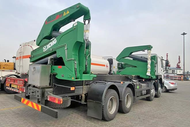 XCMG 20Ft Container Side Loader Truck for Sale in Tanzania - Container transporter/ Swap body truck: picture 1 XCMG 20Ft Container Side Loader Truck for Sale in Tanzania - Container transporter/ Swap body truck: picture 1