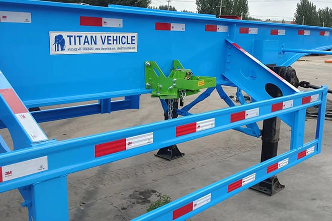 XCMG 40Ft Container Side Loader for Sale in Papua New Guinea - Container transporter/ Swap body semi-trailer: picture 2 XCMG 40Ft Container Side Loader for Sale in Papua New Guinea - Container transporter/ Swap body semi-trailer: picture 2