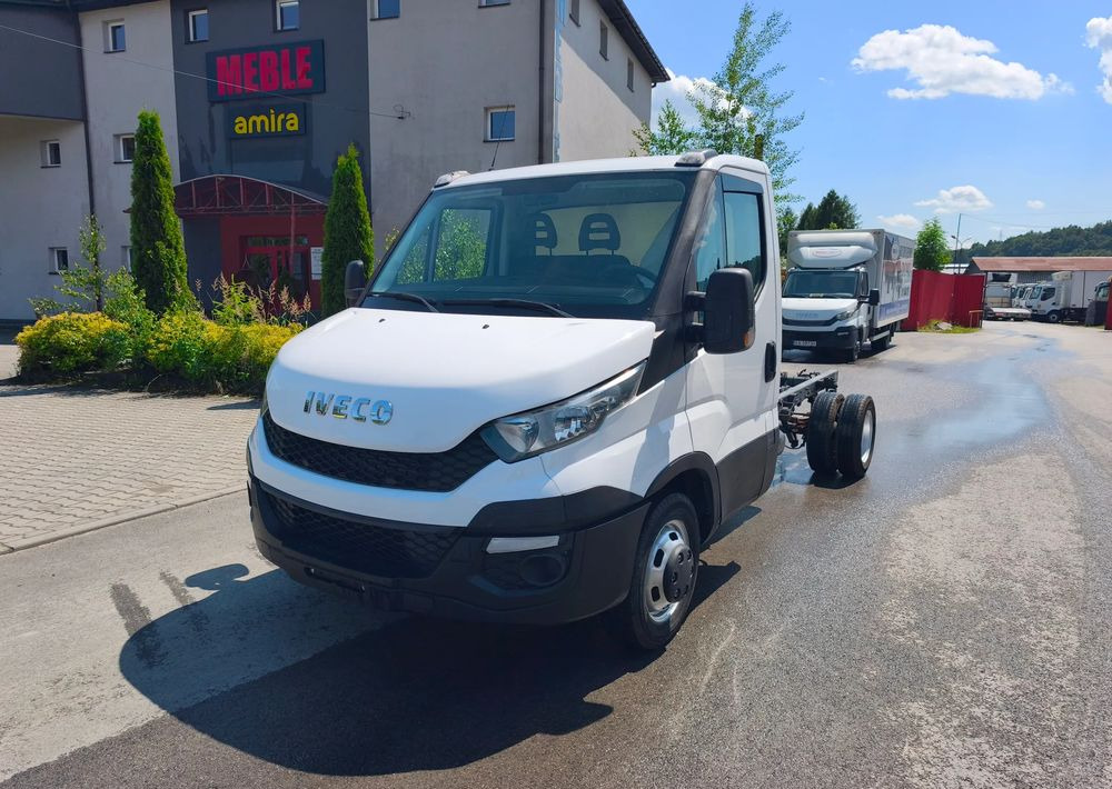 Iveco DAILY 35c14 2.3 hpi rama do zabudowy, 3,75 rozstaw - Cab chassis truck: picture 2 Iveco DAILY 35c14 2.3 hpi rama do zabudowy, 3,75 rozstaw - Cab chassis truck: picture 2