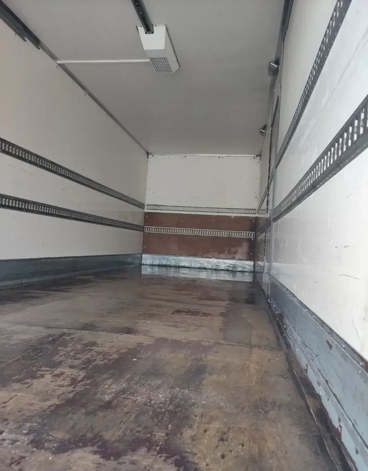 MAN TGM 18.290 kontener , winda - Box truck: picture 5 MAN TGM 18.290 kontener , winda - Box truck: picture 5