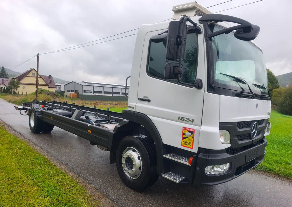 Mercedes-Benz Atego 1624 rama do zabudowy - Cab chassis truck: picture 2 Mercedes-Benz Atego 1624 rama do zabudowy - Cab chassis truck: picture 2