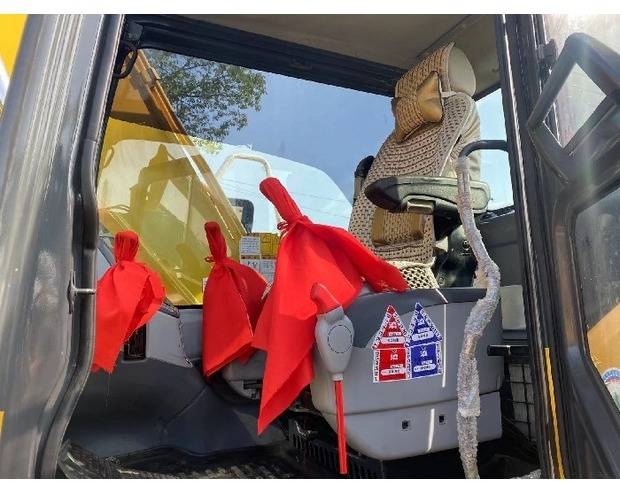 2022 Komatsu PC130 - Crawler excavator: picture 3 2022 Komatsu PC130 - Crawler excavator: picture 3