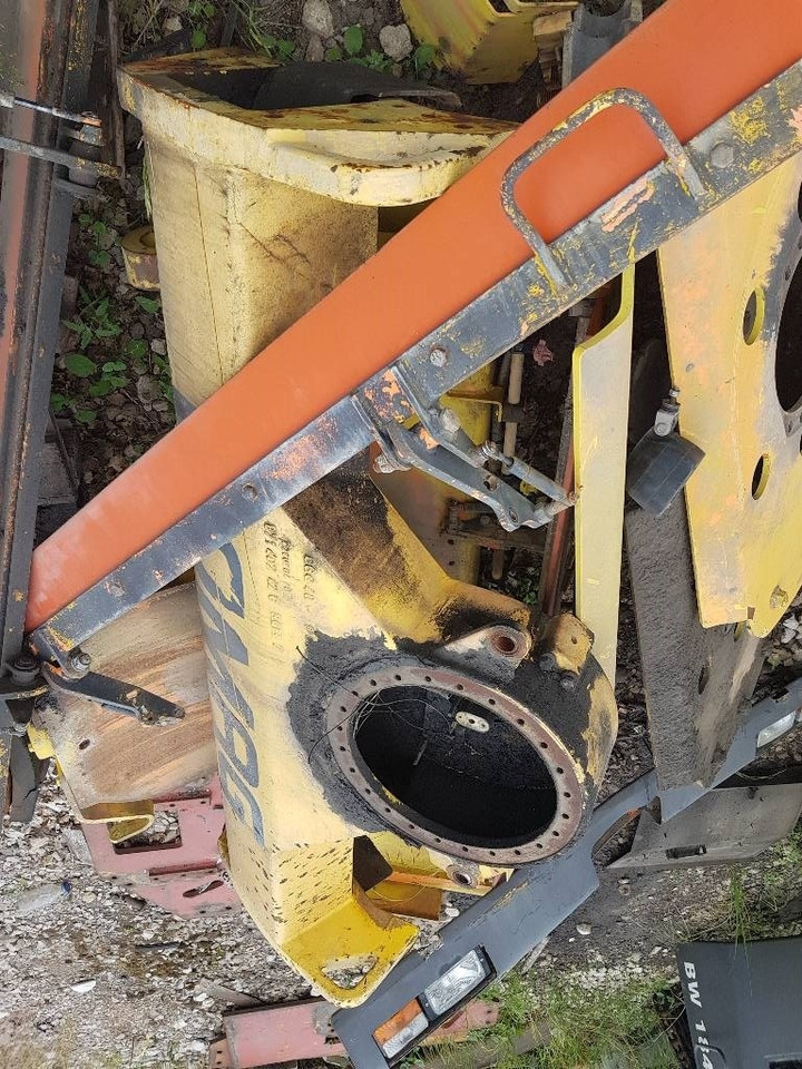 Bomag BW 184 AD  - Frame/ Chassis for Construction machinery: picture 1 Bomag BW 184 AD  - Frame/ Chassis for Construction machinery: picture 1