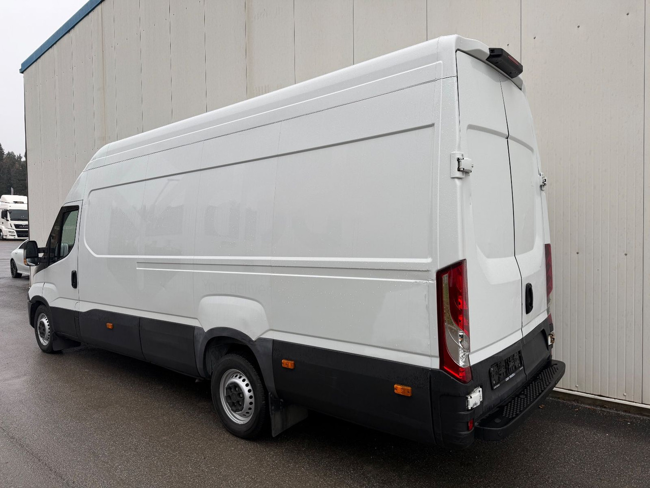 Iveco Daily 35S14 HiMatic L4H3 Maxi Iveco Daily 35S14 HiMatic L4H3 Maxi - Panel van: picture 4 Iveco Daily 35S14 HiMatic L4H3 Maxi Iveco Daily 35S14 HiMatic L4H3 Maxi - Panel van: picture 4