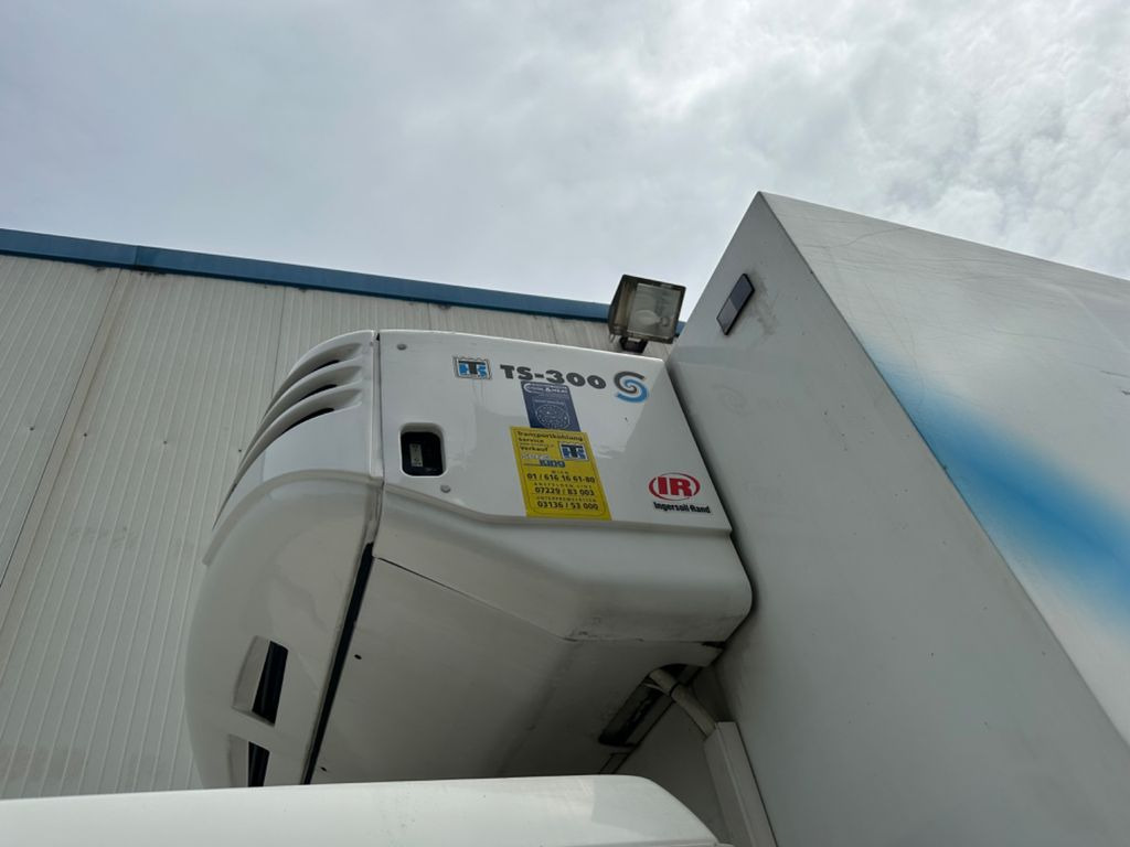 MAN LE 14.220 TKTS300 -29C LBW - Refrigerator truck: picture 5 MAN LE 14.220 TKTS300 -29C LBW - Refrigerator truck: picture 5