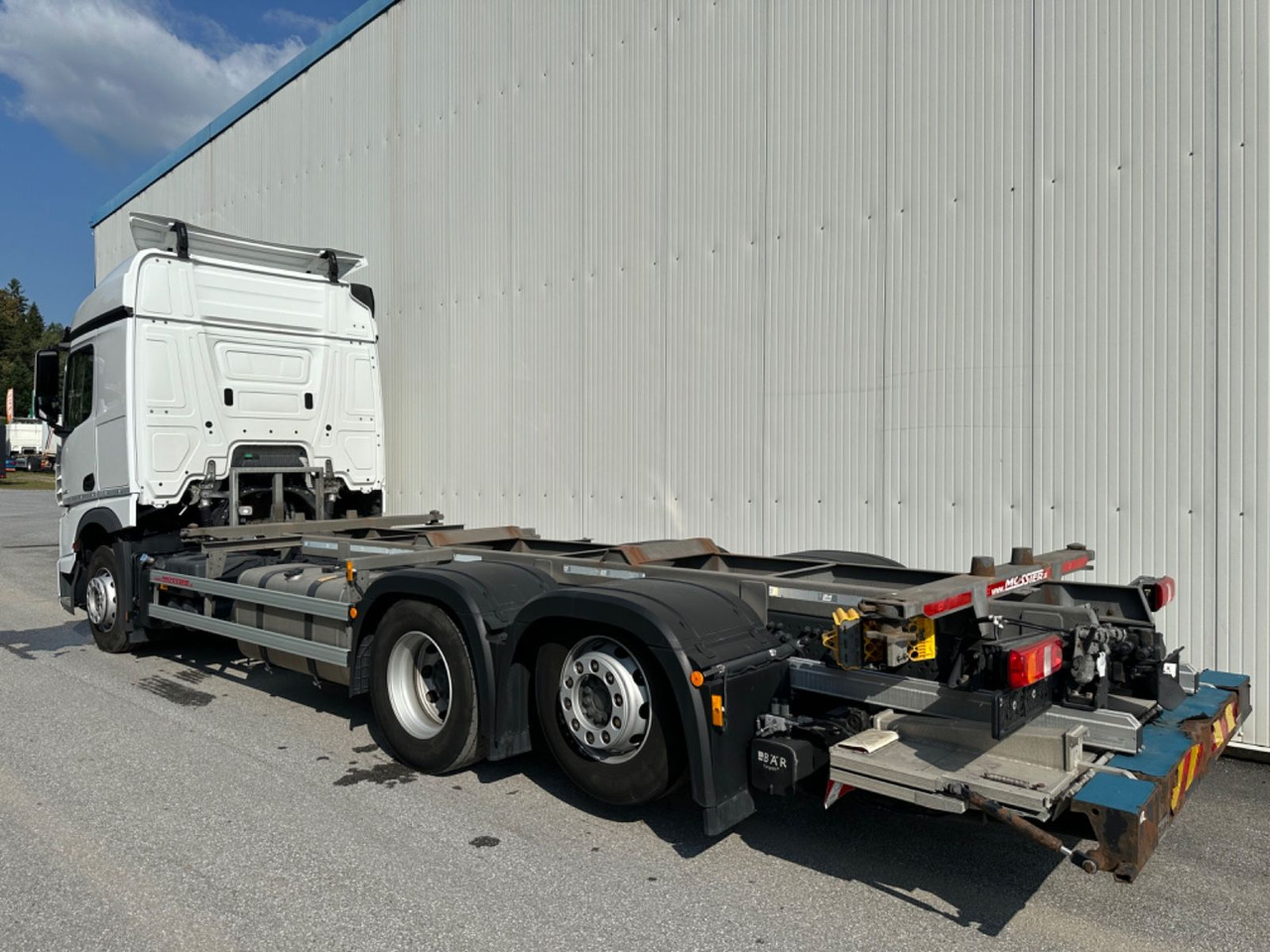 Mercedes-Benz Actros 2545 2T LBW - Container transporter/ Swap body truck: picture 3 Mercedes-Benz Actros 2545 2T LBW - Container transporter/ Swap body truck: picture 3