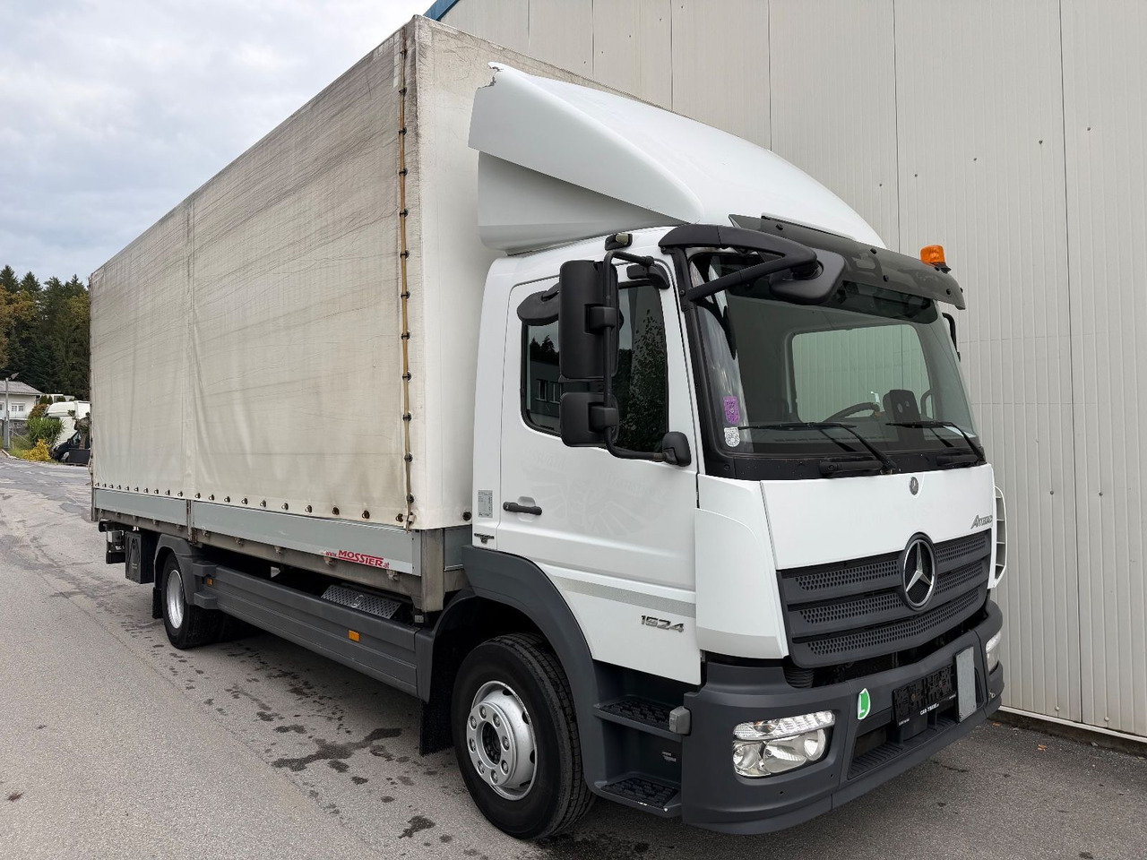 Mercedes-Benz Atego 1524 2T LBW TÜV - Curtainsider truck: picture 2 Mercedes-Benz Atego 1524 2T LBW TÜV - Curtainsider truck: picture 2