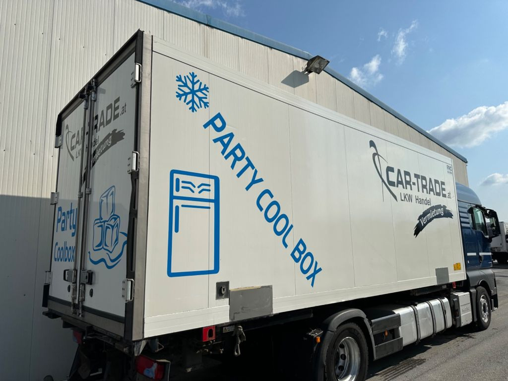 Mercedes-Benz Krone WR 7,3 Supra 850 Doppelstock - Refrigerator truck: picture 2 Mercedes-Benz Krone WR 7,3 Supra 850 Doppelstock - Refrigerator truck: picture 2