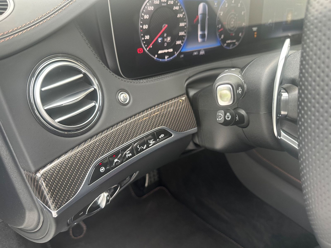 Mercedes-Benz S 65 AMG Final Edition 1/130 - Sedan: picture 5 Mercedes-Benz S 65 AMG Final Edition 1/130 - Sedan: picture 5