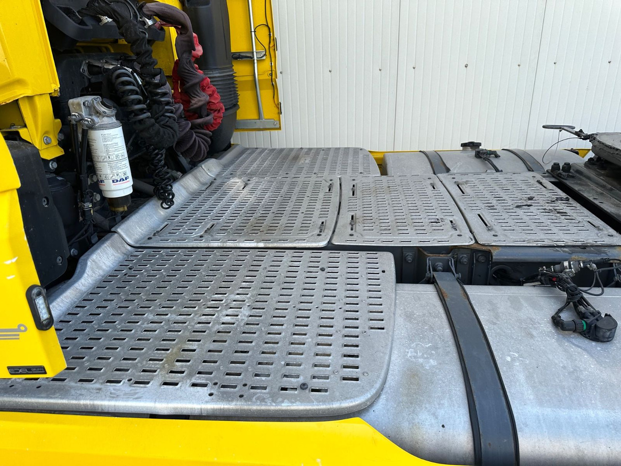 DAF XF 530 SSC Standklima Leder ALU Vollluft - Tractor unit: picture 5 DAF XF 530 SSC Standklima Leder ALU Vollluft - Tractor unit: picture 5